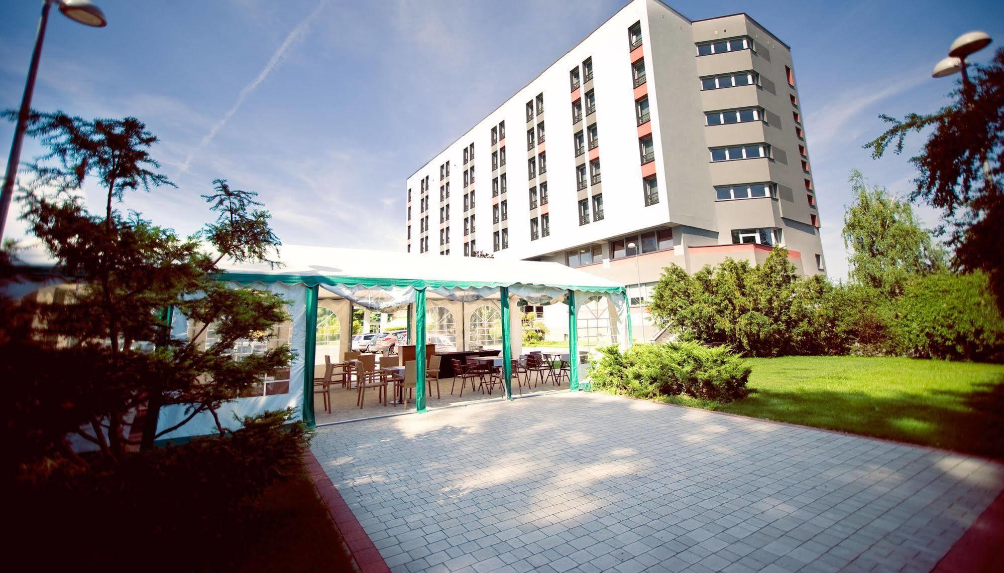 Hotel Slask Breslavia Esterno foto