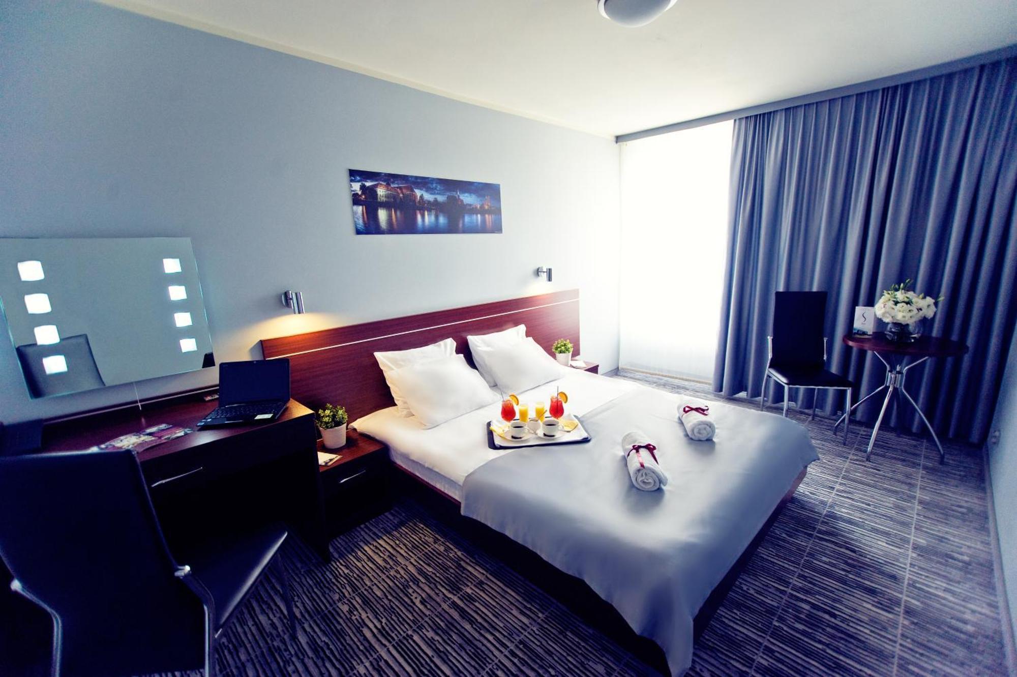 Hotel Slask Breslavia Esterno foto